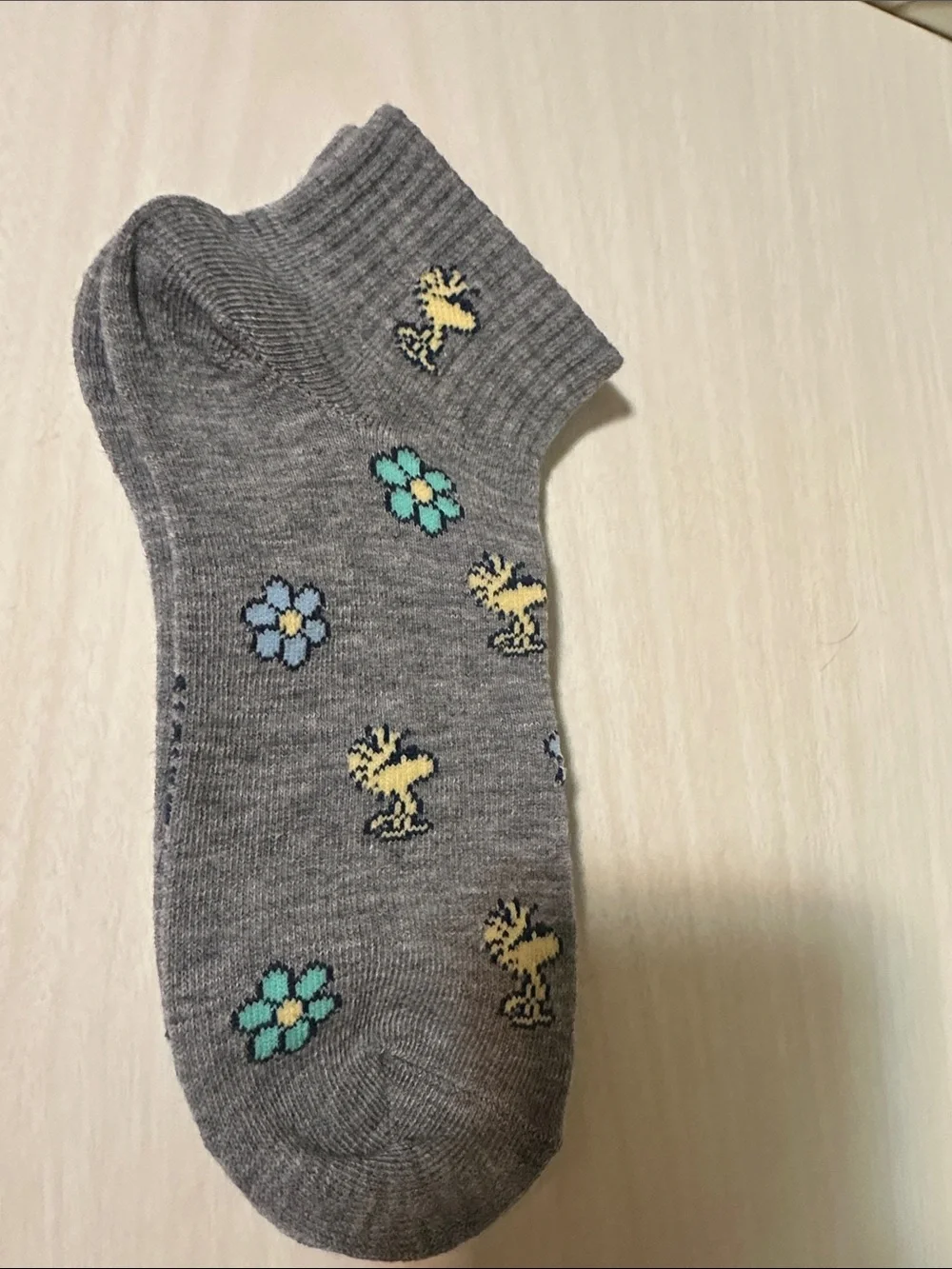 Grey Floral & Woodstock Ankle Socks